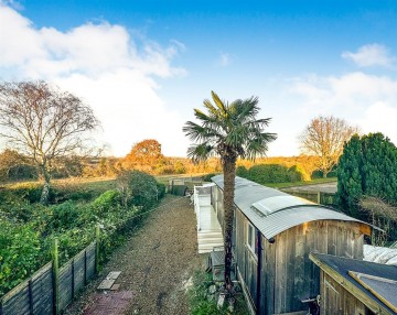 image of 2 Plough Cottages, Sutton Road