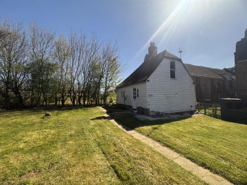image of Wagoners Cottage, Church Road