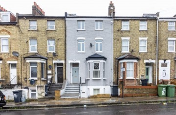 image of 87B, Court Hill Road