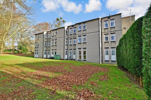 Arrange a viewing for Tonbridge Road, Maidstone