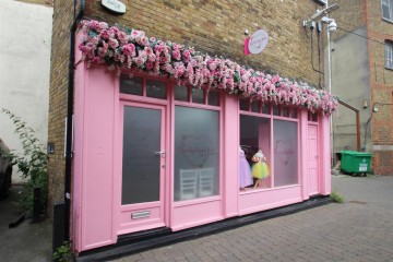 image of 2, Rose Yard