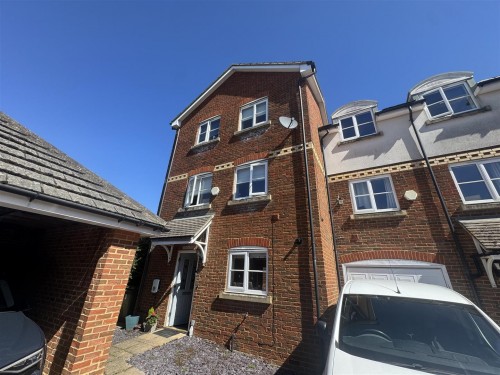 Arrange a viewing for Bosman Close, Maidstone