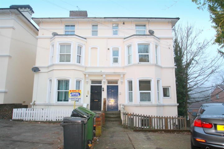 image of Top Floor Flat, 25, Buckland Hill